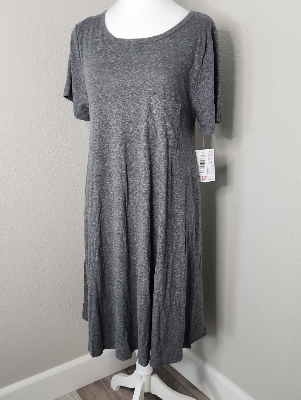 LuLaRoe Carly Heather Gray Short Sleeve Swing Dress Hi Low